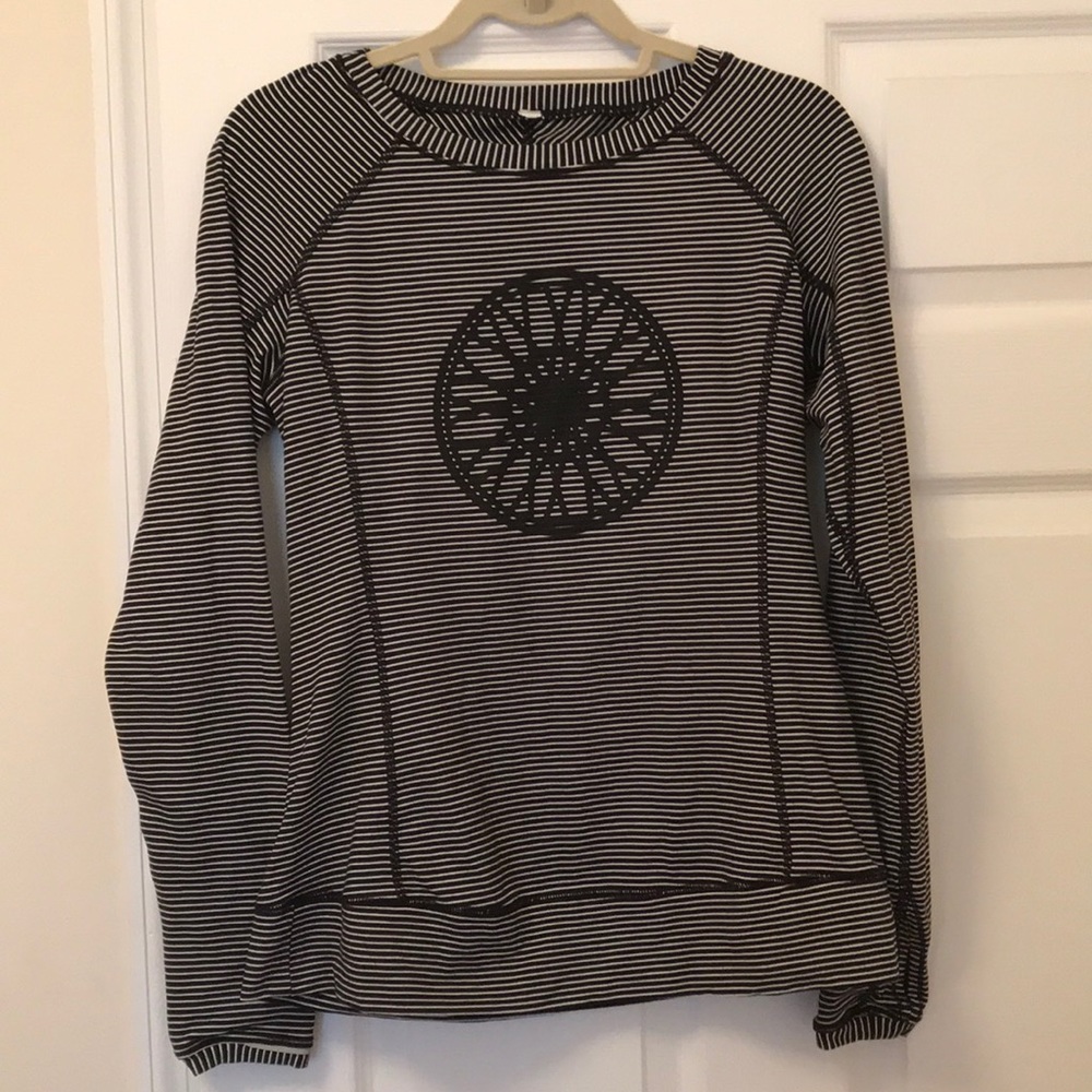 Lululemon x soulcycle long sleeve athletic top